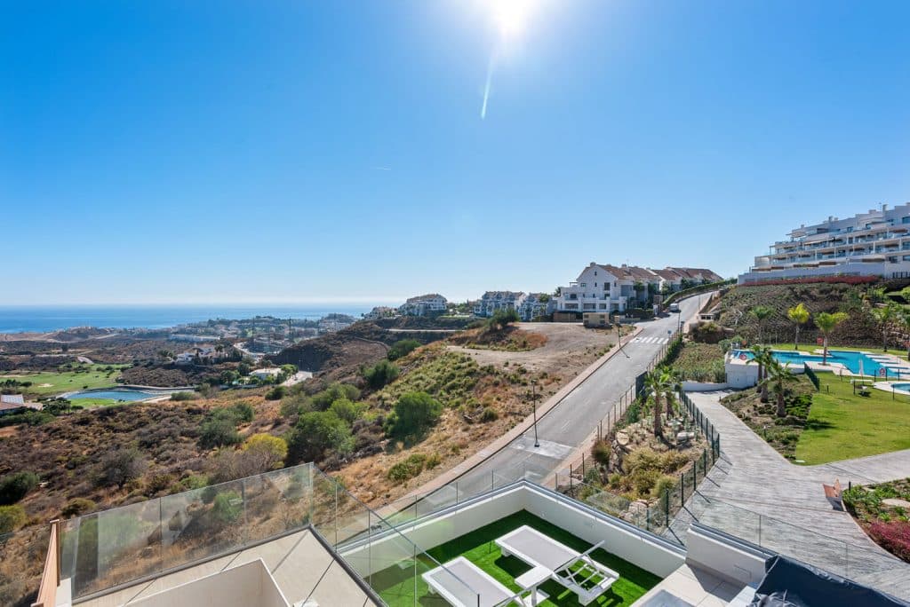 Holiday apartment rent Marbella. Holiday apartment rent Marbella. Xclusive La Cala