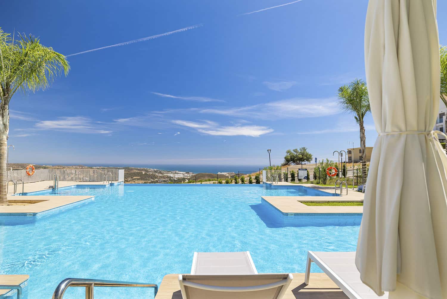 Holiday apartment rent Marbella. Holiday apartment rent Marbella. Xclusive La Cala